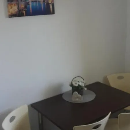 Apartment Mandree *